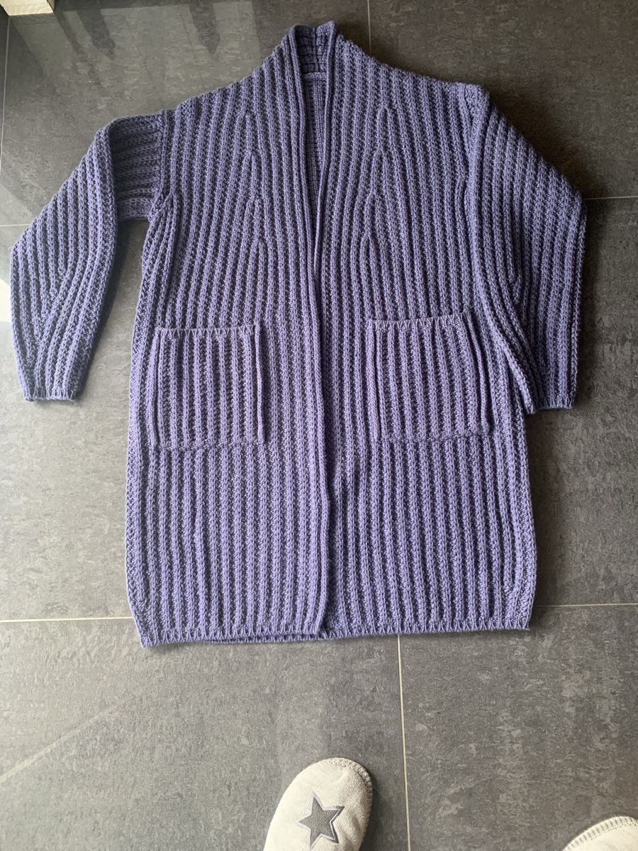 Vestes: Iris Armin Strickjacke  – D'occasion à Bergdietikon par zor_856j 1