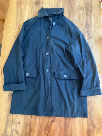 schöner, blauer Kurzmantel von Betty Barclay