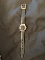 Swatch Irony mit schwarzem Zifferblatt & Armband