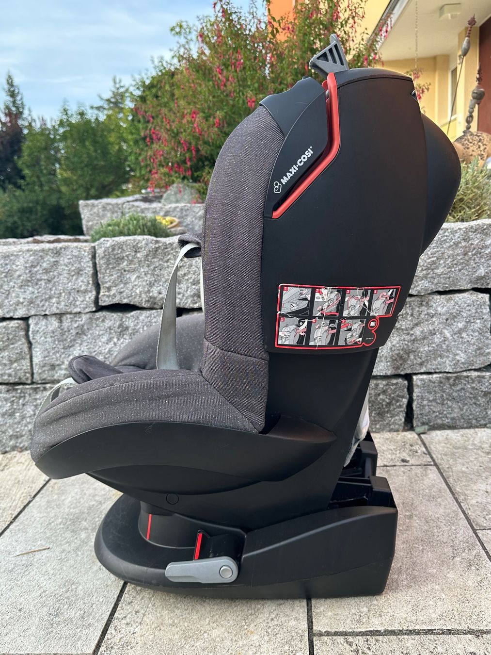 Maxi-Cosi Seggiolini per auto: Kindersitz Maxi Cosi Tobi, 9-18 kg – Usato da Seuzach venduto da Leli.91 6