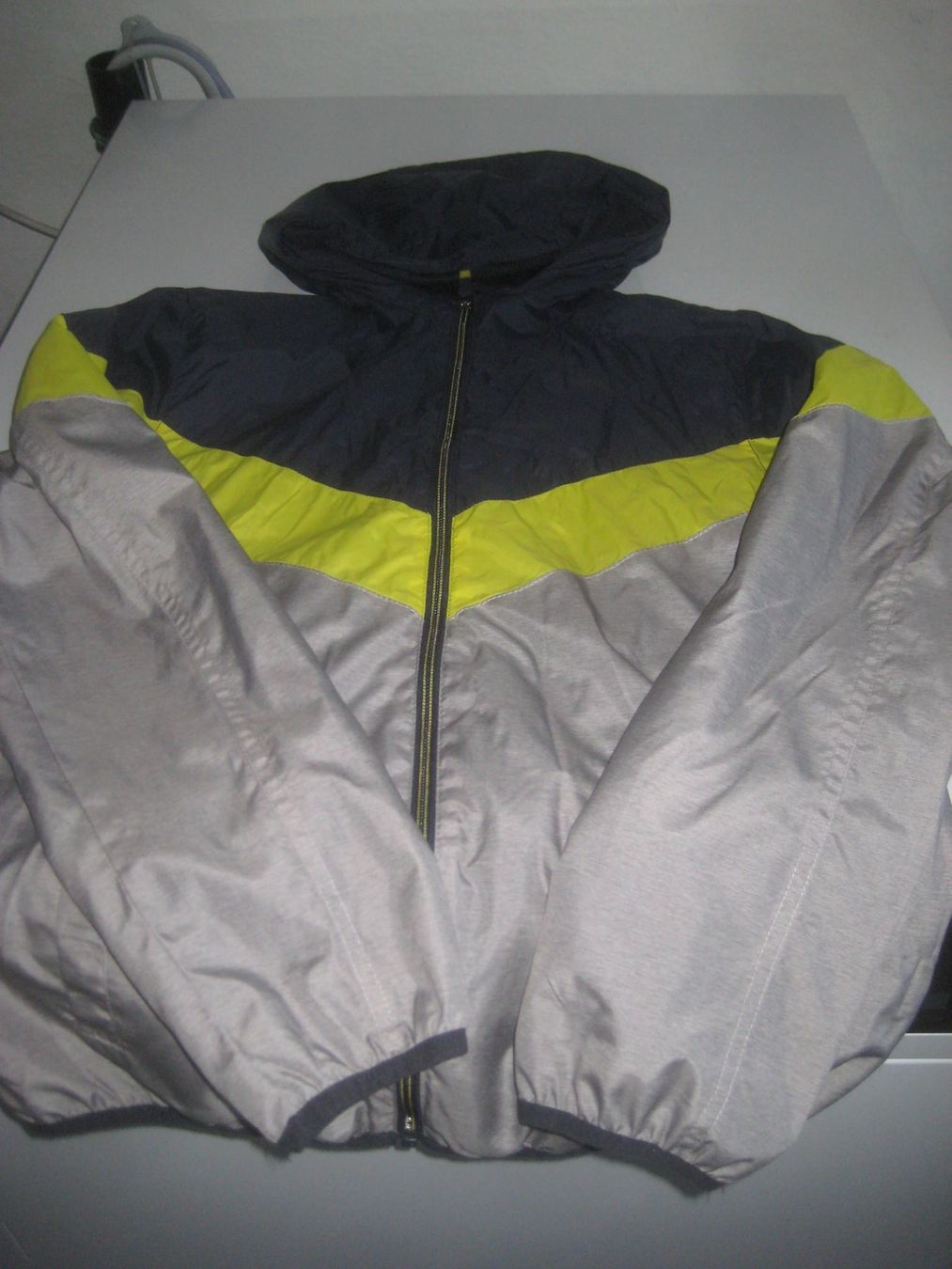 Jacken: REGENJACKE – Gebraucht aus Uster von flocke1