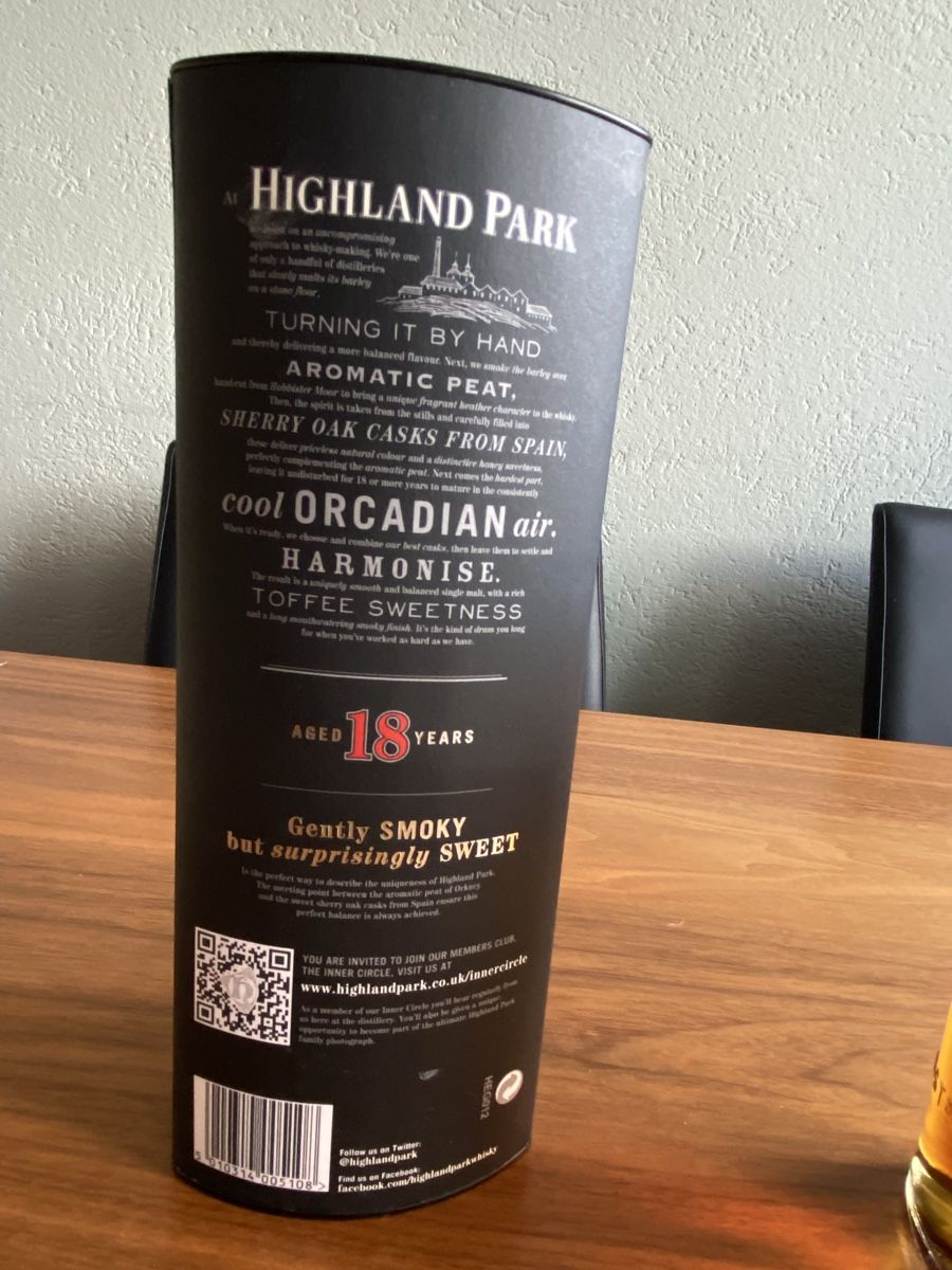 Highland Park Spiritueux: Whisky Highland Park 18 – Neuf avec emballage d'origine à St.Gallen par Design04 1