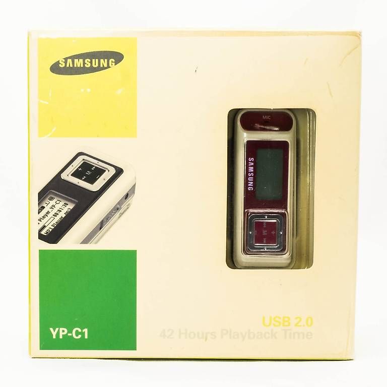 Samsung Lettore multimediale portatile: Samsung YP-C1 Mp3 Player - sUPerB ConDiTiON – Nuovo (secondo la descrizione) da Thörishaus venduto da vintagger 1