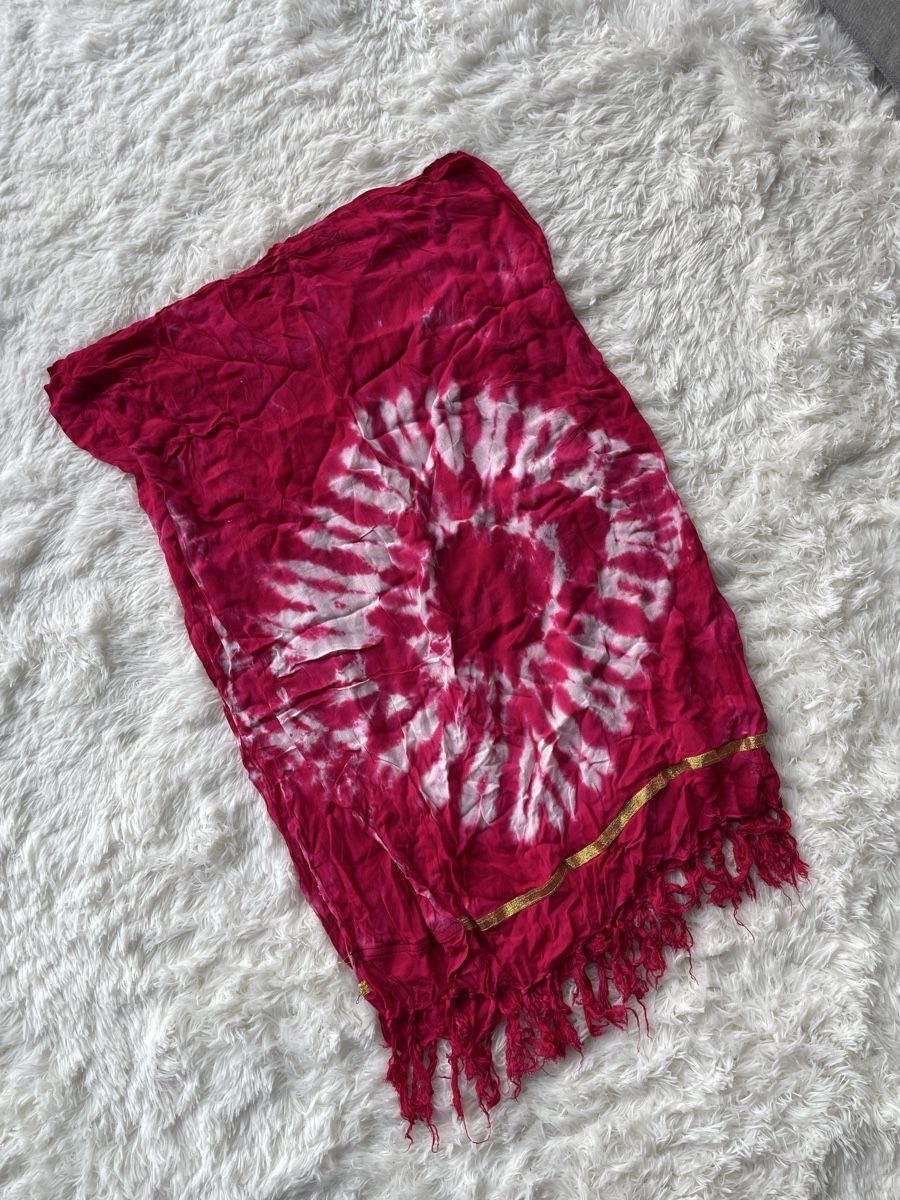 Foulard & Sciarpe: ÉCHARPE TIE-DYE ROSE AVEC FRANGES PARÉO – Nuovo (secondo la descrizione) da Lausanne venduto da mau_6tnl 1