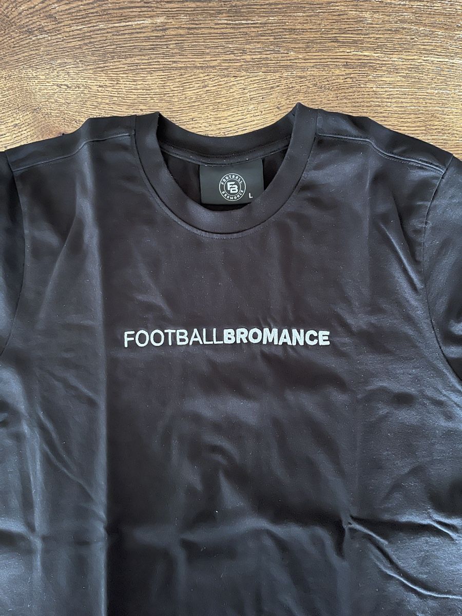 T-Shirts: Football Bromance Shirt – Neu (gemäss Beschreibung) aus Chur von Mbadimeischter 4