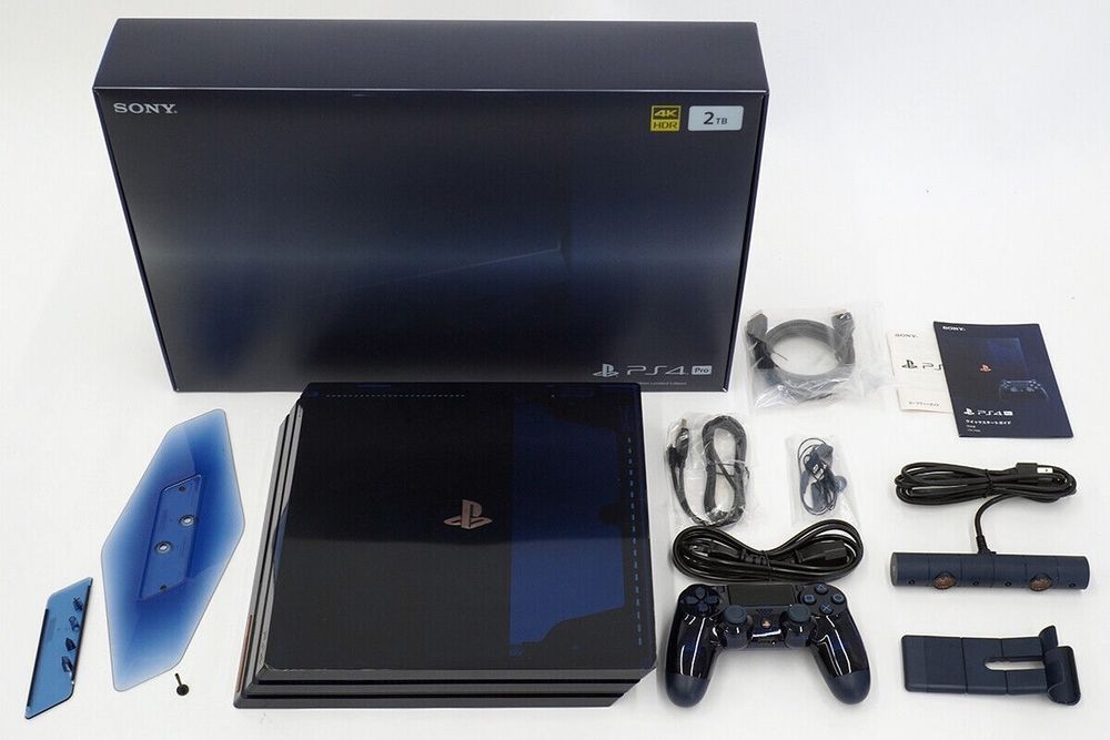 ☆おまけ付き☆ SONY PlayStation4 Pro 本体-