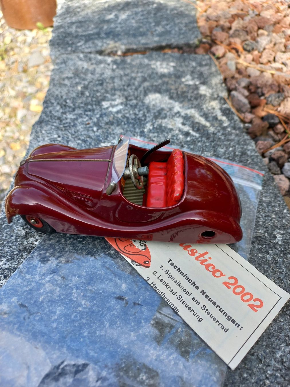 Schuco Spielzeuge: Schuco 2002 Hupmobil made in U.S.Zone – Gebraucht aus Ammerswil AG von savinir 5