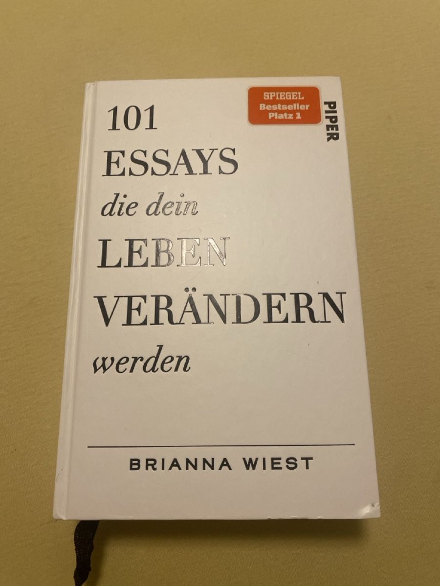 Libri: 101 Essays, die dein Leben verändern – Usato da Ittenthal venduto da Lorinakuprecht0