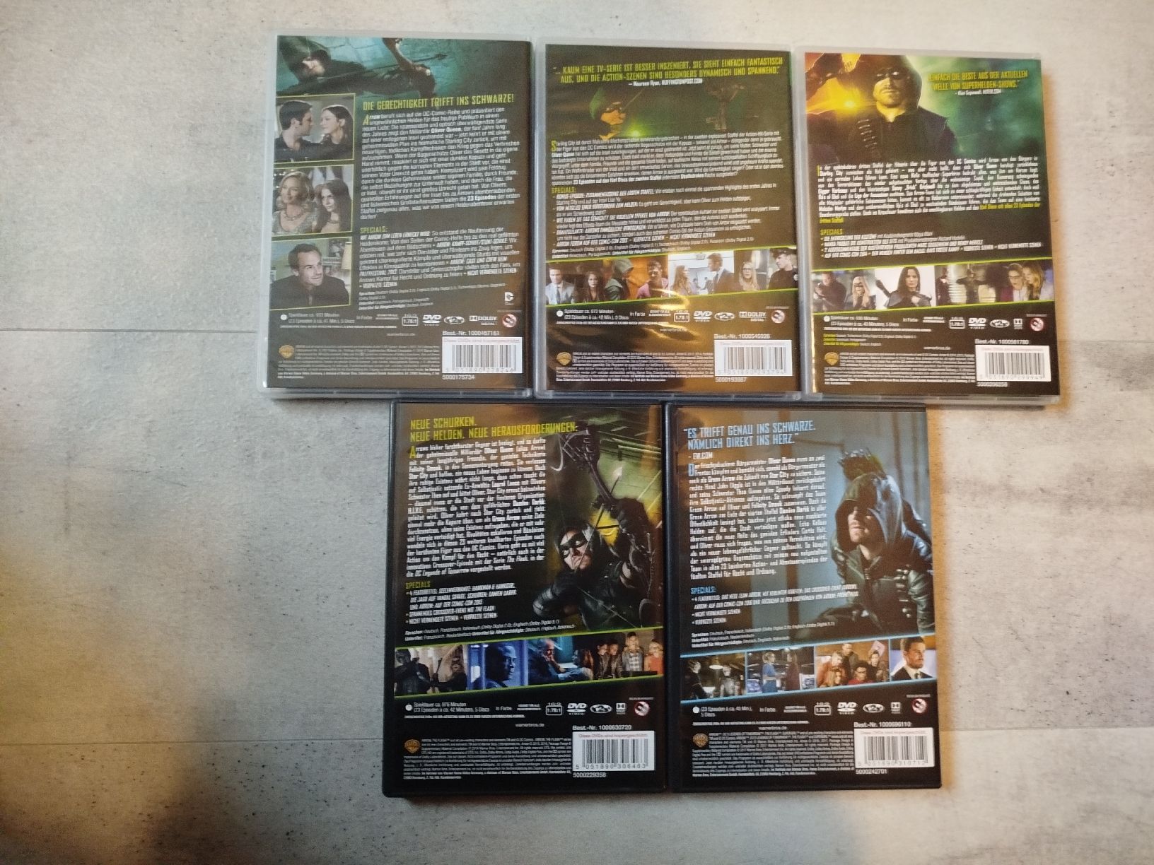 Tutti i DVDs: Arrow - DC - Staffel 1 bis 5 auf DVD – Usato da St. Gallen venduto da jbu_ns6v 2