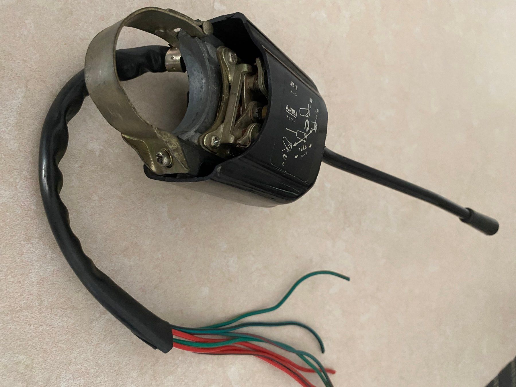 Toutes les pièces auto: Fahrzeug Blinkerschalter Einheit (Oldtimer) – D'occasion à Hoeri par remove 1