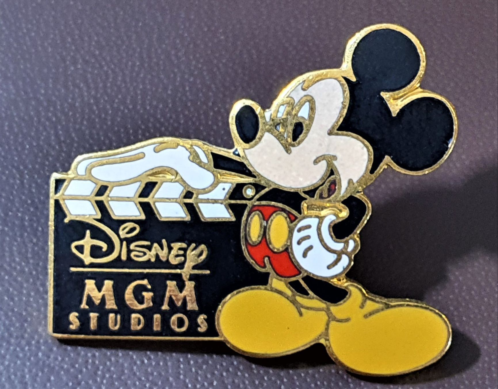 Placchette & Badge: Q564 - Pin Walt Disney - Mickey Mouse – Usato da Reinach BL venduto da Boston-Verkauf