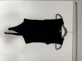 Schwarzer ärmelloser Body