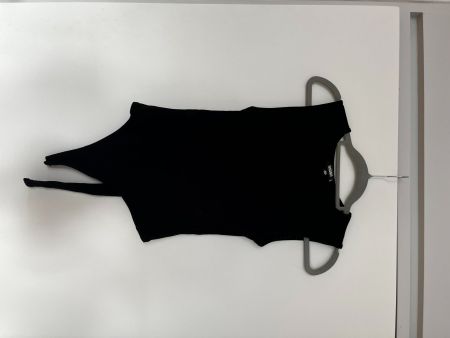 Schwarzer ärmelloser Body