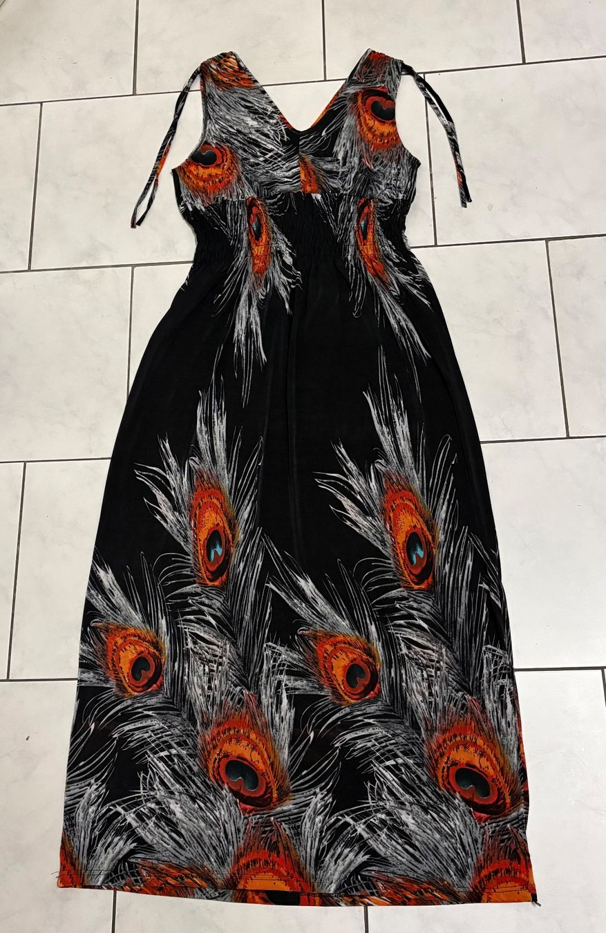 Kleider: Kleid / Midi – Neu (gemäss Beschreibung) aus Basel von tif_m2h6 3