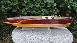 Sehr schönes Holzboot in Museumsqualität Bereit für RC