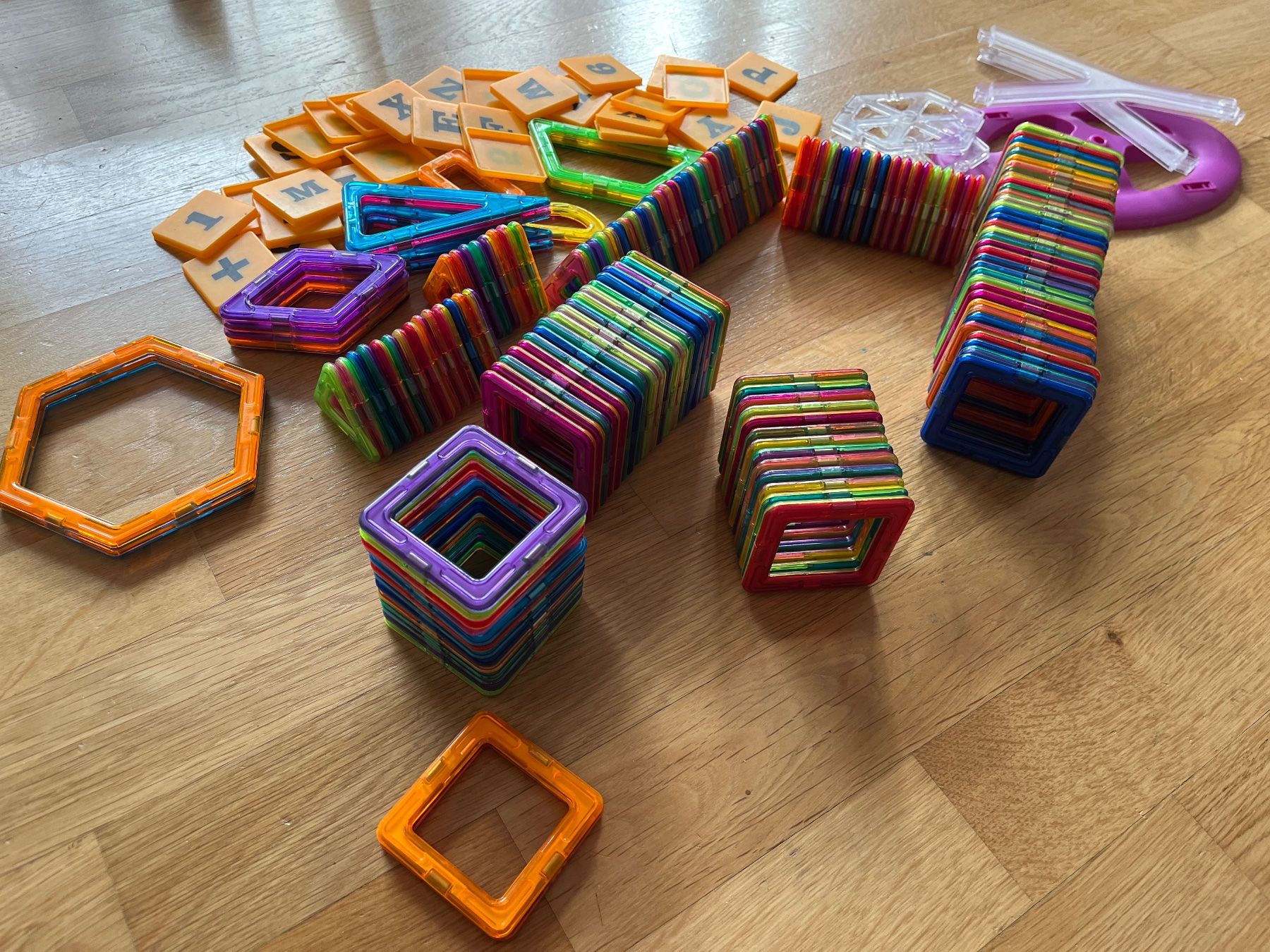 Giocattoli: Magnetisches Konstruktionsspielzeug plus Extra Sets – Usato da Baden venduto da eklym 2
