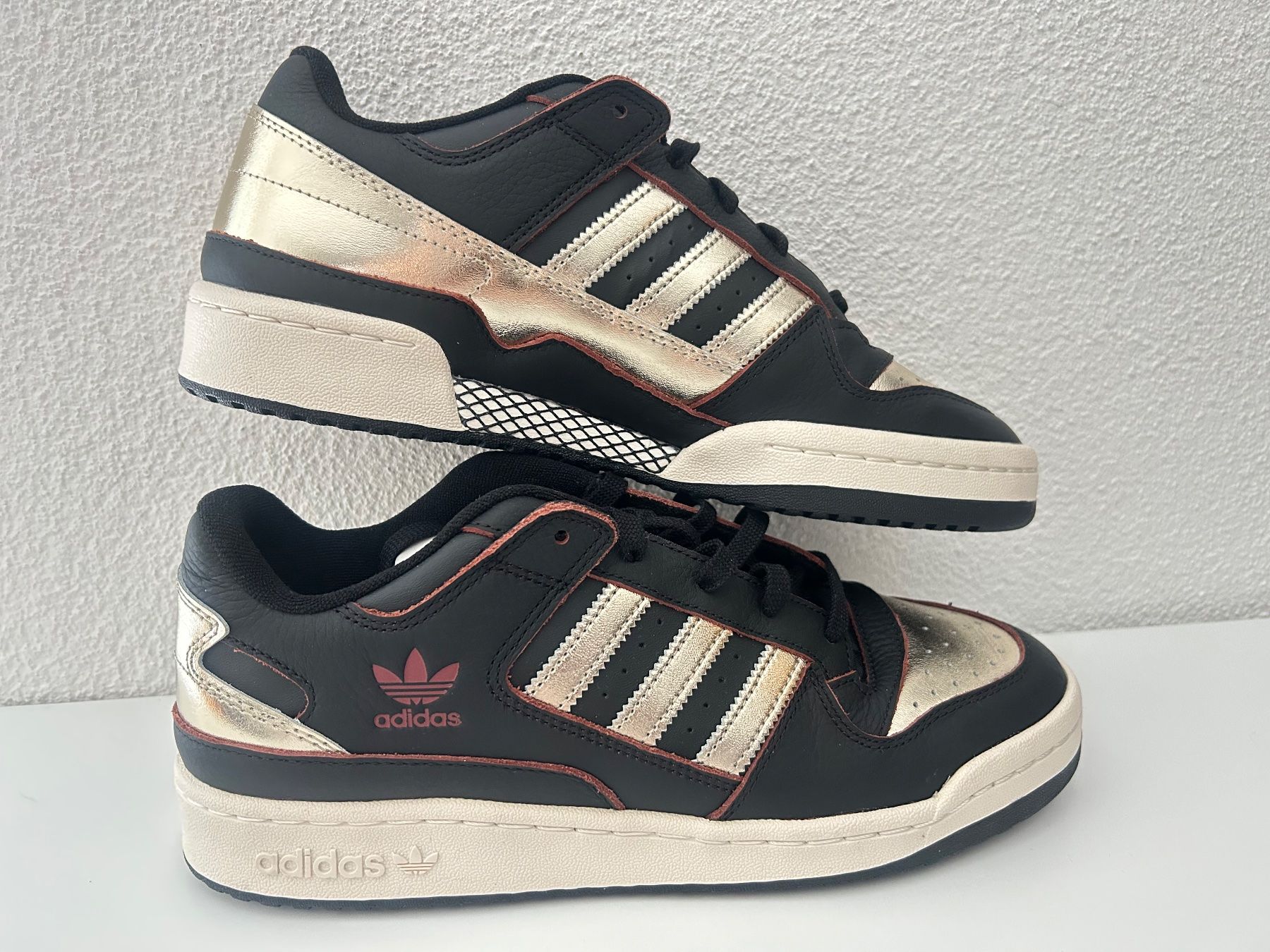 Adidas Scarpe da uomo: Adidas Forum Low CL Gr 44 – Nuovo e nell'imballaggio originale da Egg b. Zürich venduto da egg2665