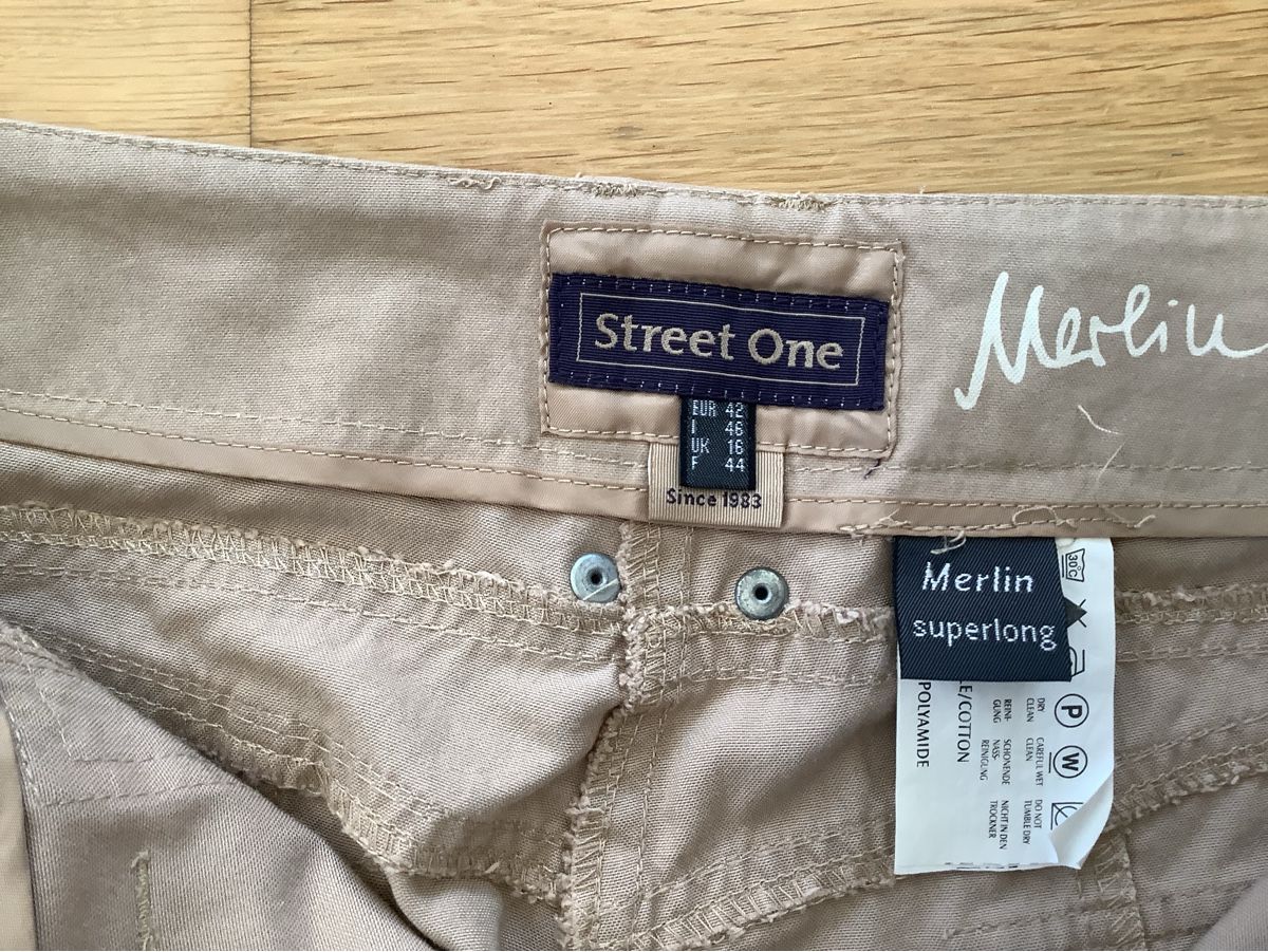 Pantaloni: Damenhose street one – Usato da Wildegg venduto da mollilove 2