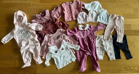 Kleiderpaket girls 3-6 month excellent condition or NEW