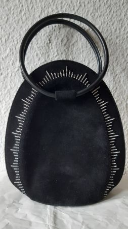 CHARLES JOURDAN Abendtasche schwarz mit Swarovskisteinen