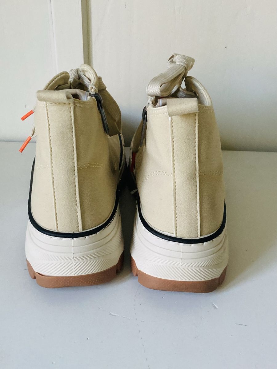 Scarpe da donna: Refresh Sneakers - gross 39 – Usato da Zäziwil venduto da kbr_jd95 1