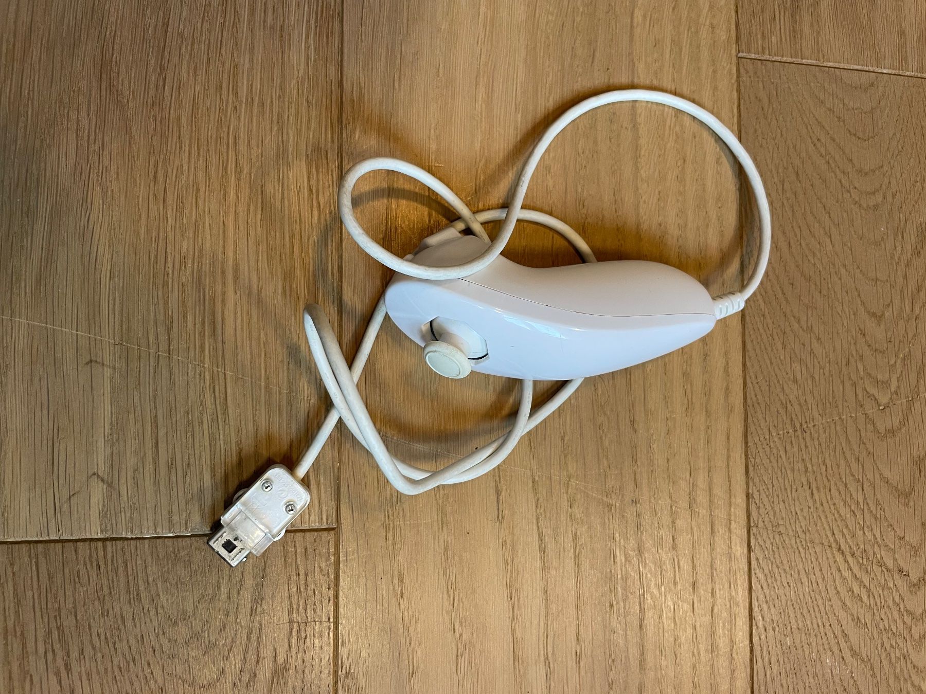 Nintendo Controller: Nintendo Wii Nunchuk Controller Original Weiss – Usato da Bubikon venduto da SwissSecondLife