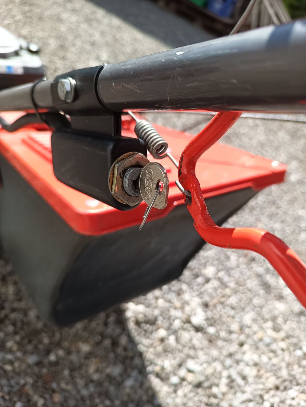 Husqvarna Tagliaerba: Husqvarna Rasenmäher – Usato da Oberegg venduto da A-Z.Handel.Loehrer 4