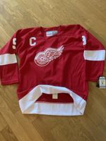 Rotes CCM Vintage Hockey Jersey Howe #9 - Grösse 50