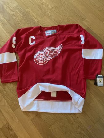 Rotes CCM Vintage Hockey Jersey Howe #9 - Grösse 50
