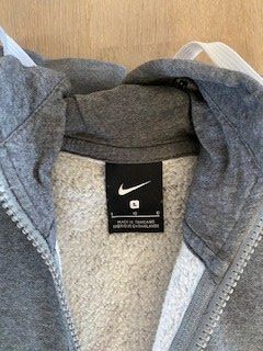 Jacken: Nikejacke, Grau, Grösse L – Gebraucht aus Birmenstorf AG von roland1972 2
