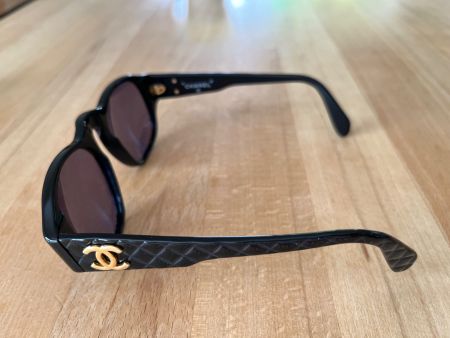 Chanel vintage sunglass