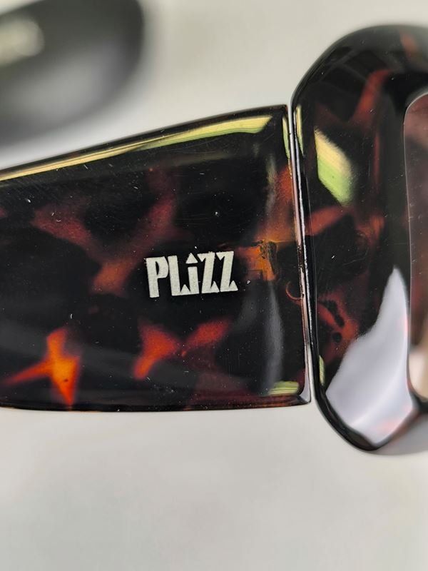 Brillen & Gläser: PLIZZ Sonnenbrille – Gebraucht aus Rüti ZH von Restwert_Rueti_ZH 3