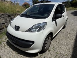 Peugeot 107 1.0 I