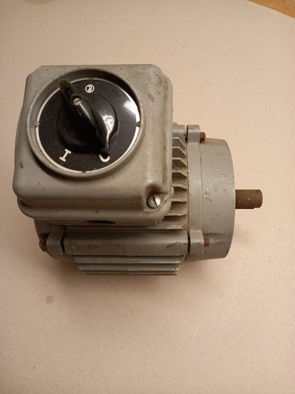Motori: Elektro 380 V  Flanschmotor Luwa – Usato da Seon venduto da Zack_16 4