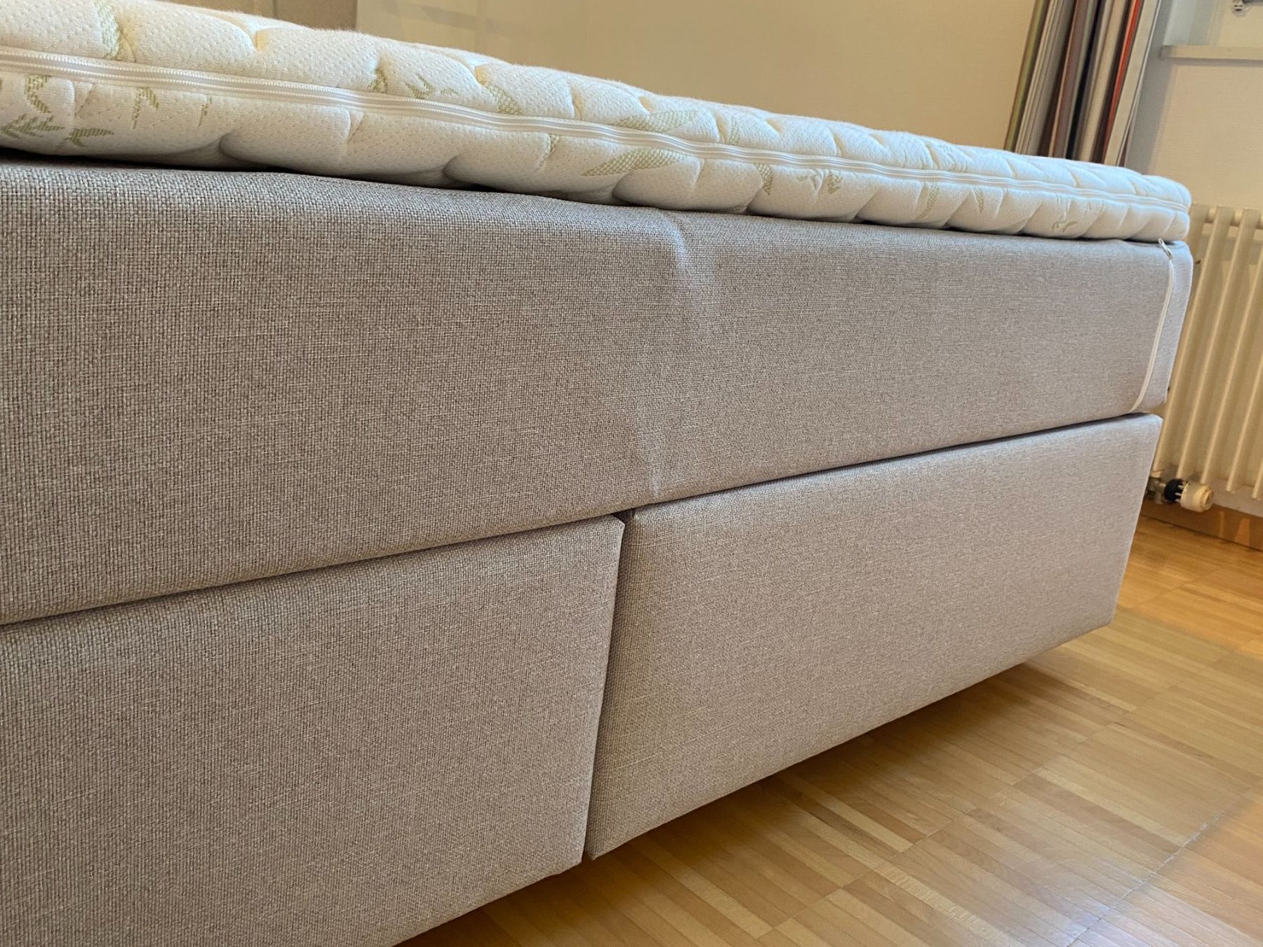 Lits: Boxspring-Bett, 180 cm breit – D'occasion à Eglisau par Claudita1 3