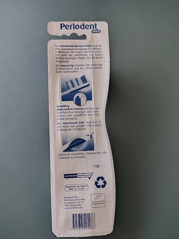 Cura dei denti: Neu ungeöffnet Zahnbürste / Toothbrushes – Usato da Zürich venduto da Tunguskah 1