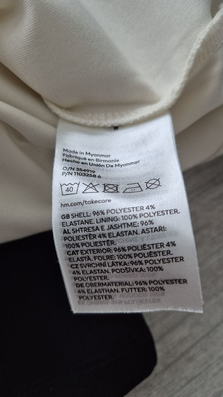 H&M T-shirt: 2x Camicetta H&M elegante, maniche lunghe, taglia S  – Nuovo (secondo la descrizione) da Riazzino venduto da RagusaM 3