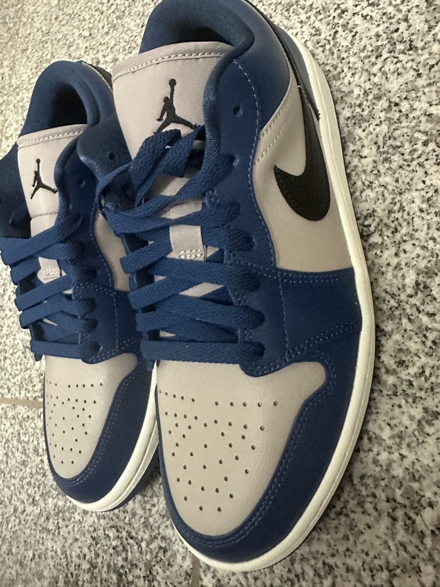 Jordan Herrenschuhe: Jordan Blau 40.5 – Neu und originalverpackt aus Sins von jelege 1