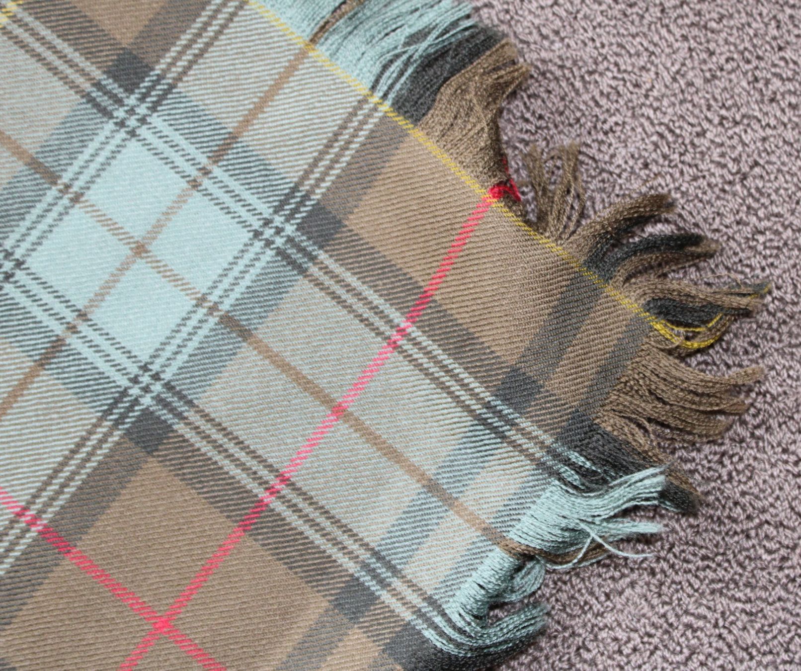 Foulard & Sciarpe: Tuch / Schal – Usato da Schaan venduto da antikes_und_kurioses 3