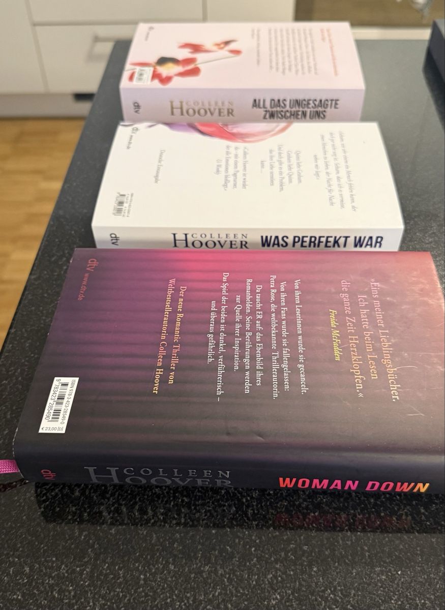 Bücher: Colleen Hoover Bücherpaket – Neu (gemäss Beschreibung) aus Heerbrugg von Sabiiiii 2