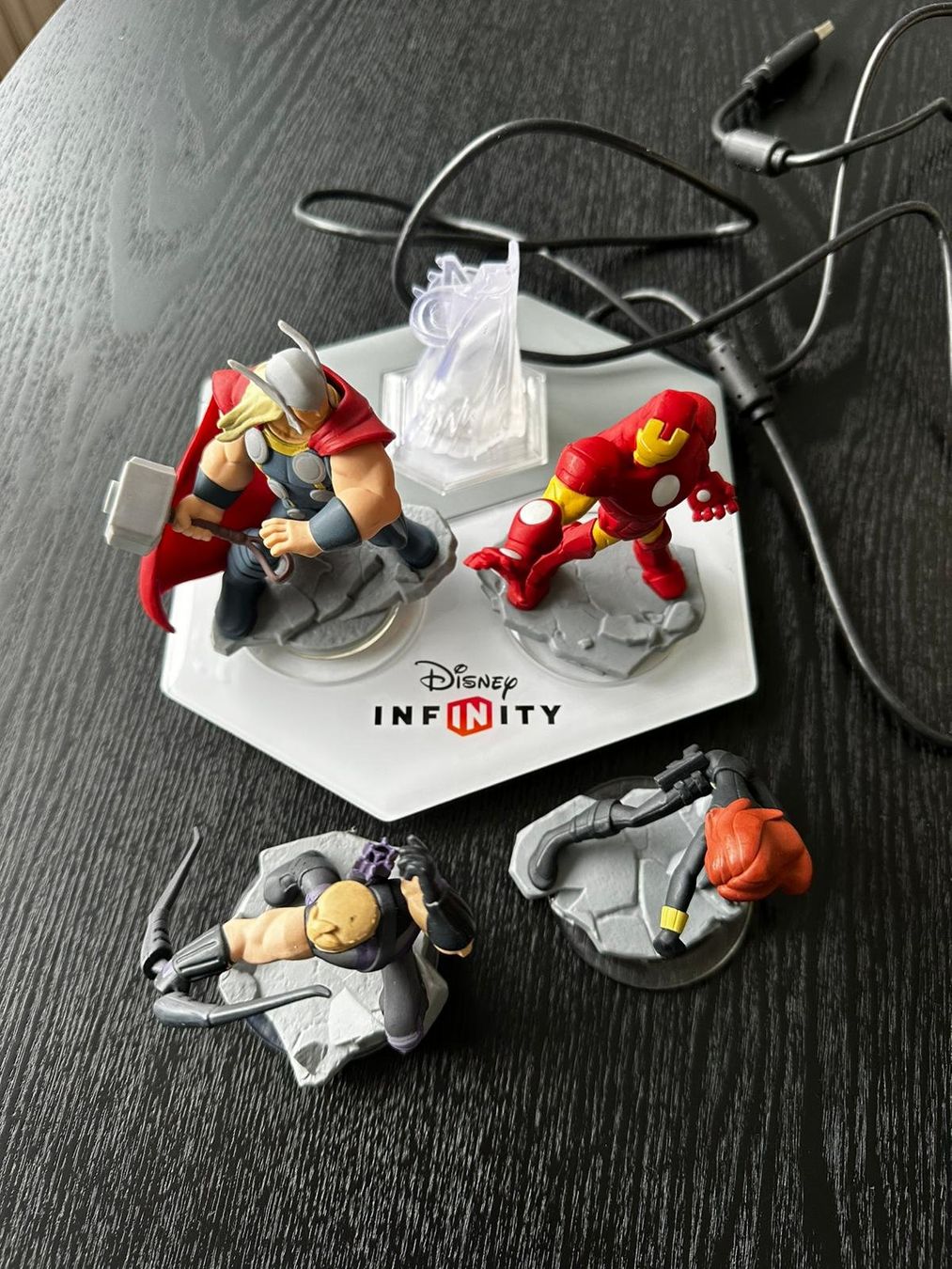 Disney Giochi: Disney Infinity 2.0 Marvel Avengers Set PS3 + 4 Figuren – Usato da Thalwil venduto da victoriaSog 1