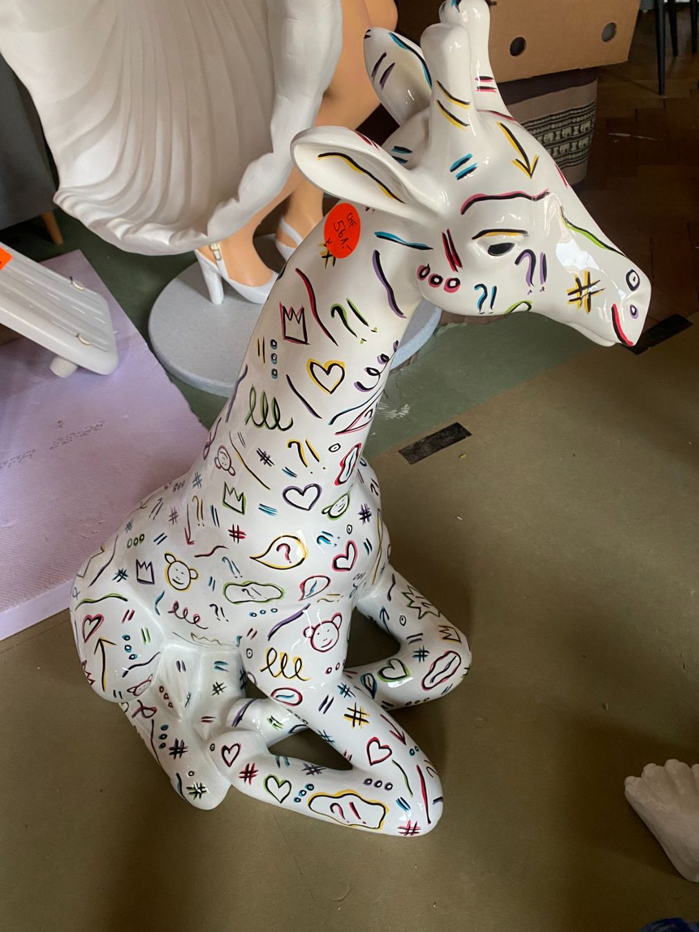 Sculture & Statue: Skulptur / Figur Giraffe NEUWARE – Nuovo (secondo la descrizione) da Liestal venduto da dev_qcm9 1