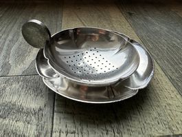 Vintage Teesieb mit Ablageschale versilbert