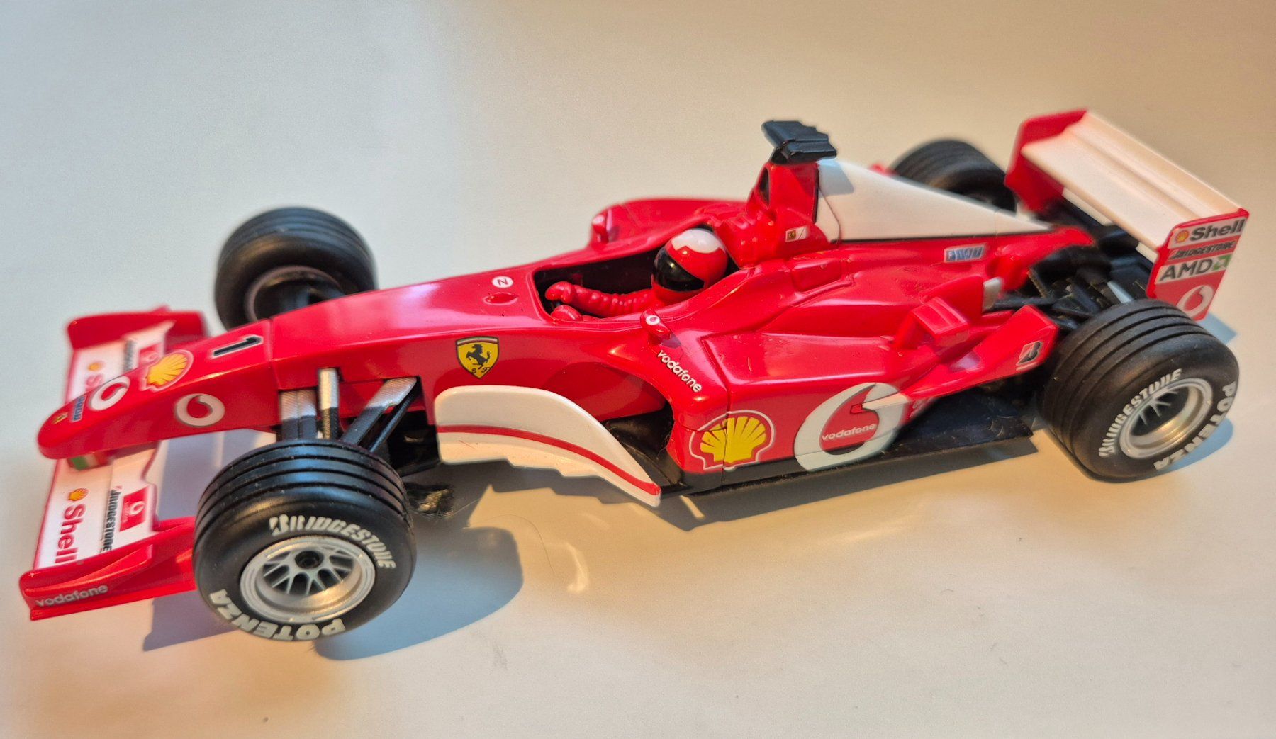Carrera Piste: Carrera Evolution Ferrari F2002 V10 Nr. 1 – Usato da Ennetbürgen venduto da Perlen01 1
