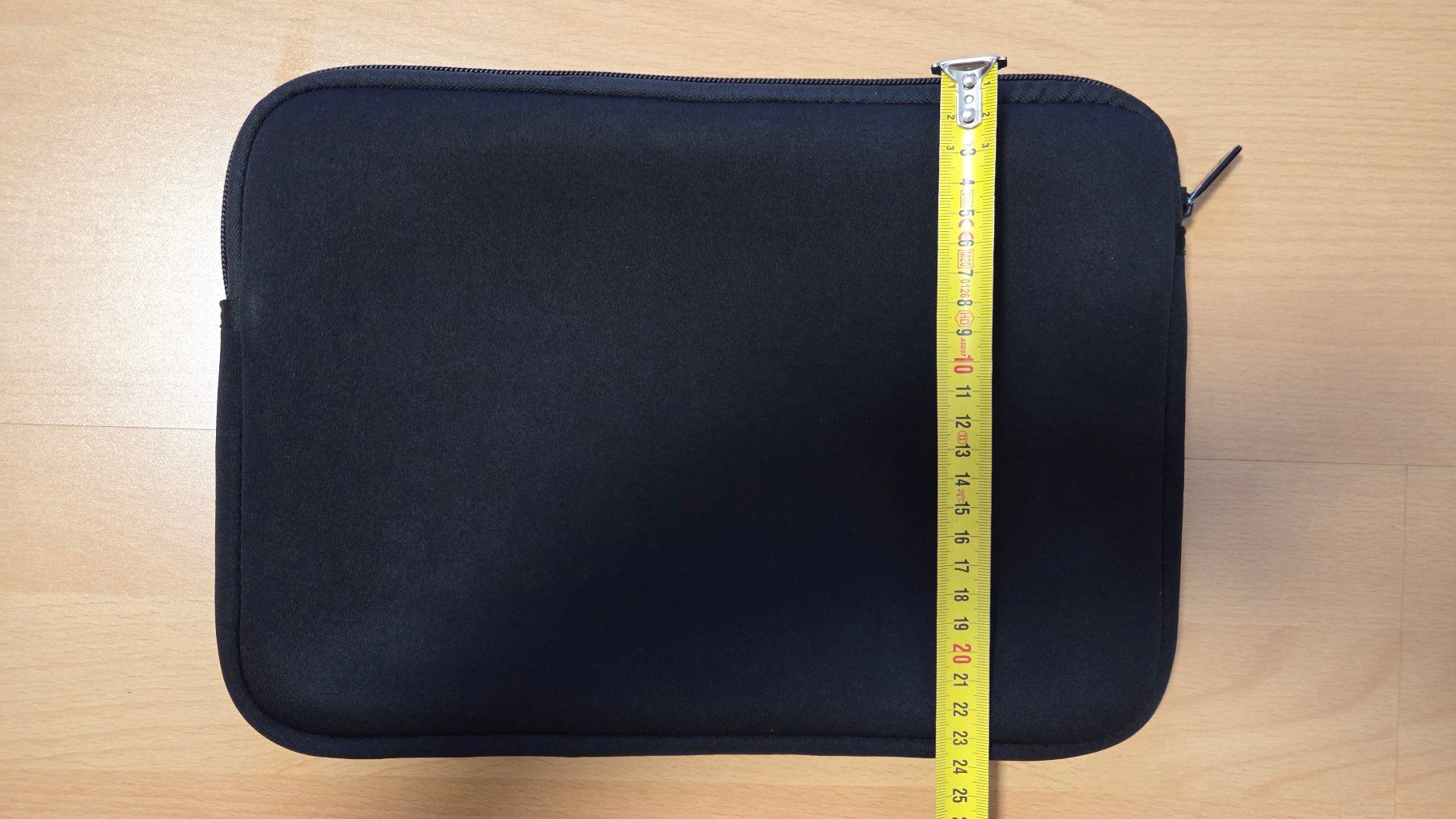 Covers & Borse: Dakota Chromebook Hülle 31 x 23 cm – Usato da Konolfingen venduto da Chonu 1