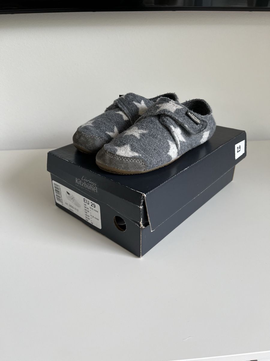 Scarpe per ragazzi: Hausschuhe Living Kitzbühel Gr.29 – Usato da Meilen venduto da Exclusive00 4