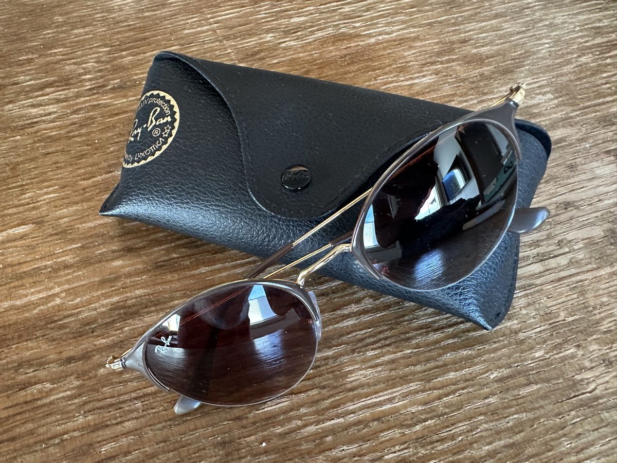 Ray-Ban Occhiali & Lenti: Rayban Sonnenbrille  – Usato da Unterseen venduto da ale_9w2v