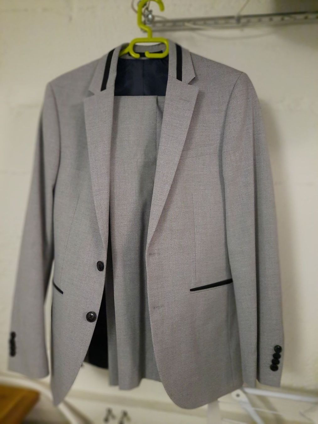 C&A Completi: grauer Anzug Slim Fit – Usato da Niederglatt ZH venduto da Bobsli 5