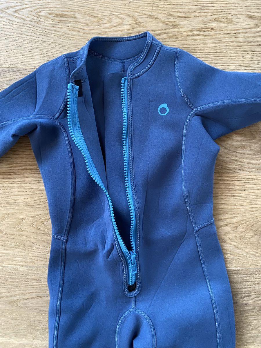 Decathlon Mute per immersioni: Neoprenanzug Kinder 14 Jahre – Usato da Lützelflüh-Goldb venduto da N.H. 2