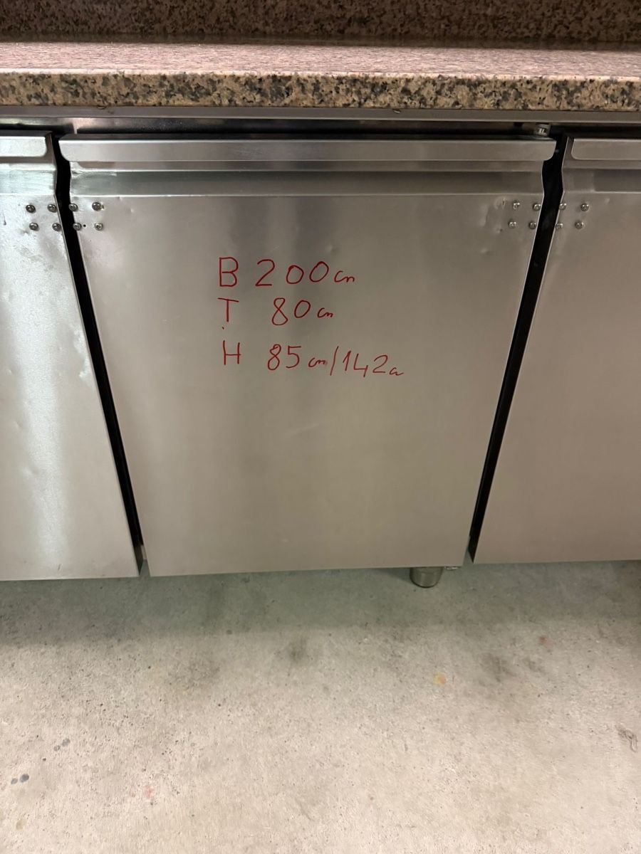 Elettrodomestici da cucina: Pizzakühltisch/ Kühltisch – Usato da Rupperswil venduto da pimi88 2